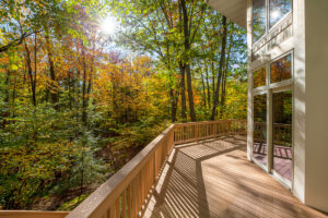 Expert Deck Builder in Northern Virginia